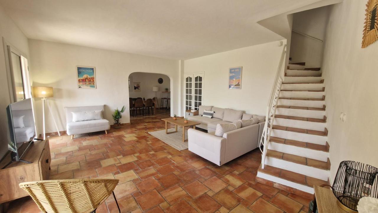 Villa Augustina Σαιντ-Μαξίμ Εξωτερικό φωτογραφία